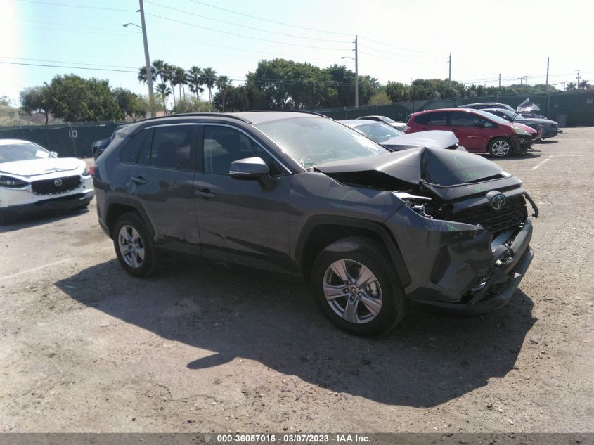 2022 TOYOTA RAV4 XLE VIN: 2T3P1RFV1NW327450