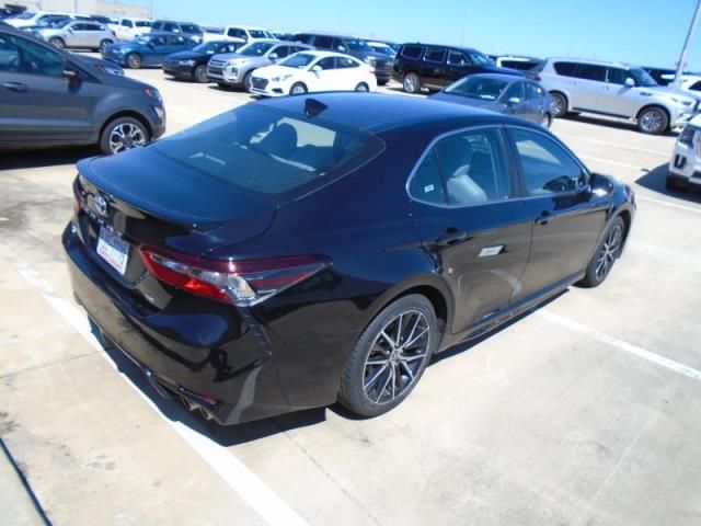 2022 TOYOTA CAMRY SE VIN: 4T1G11AKXNU658972