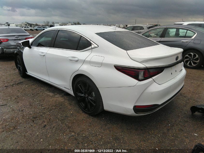2022 LEXUS ES ES 300H F SPORT VIN: 58AGA1C13NU019877