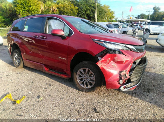 2022 TOYOTA SIENNA XLE VIN: 5TDJRKEC6NS080952