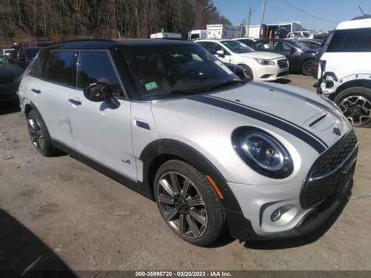 2022 MINI CLUBMAN COOPER S VIN: WMWXJ1C05N2R30529