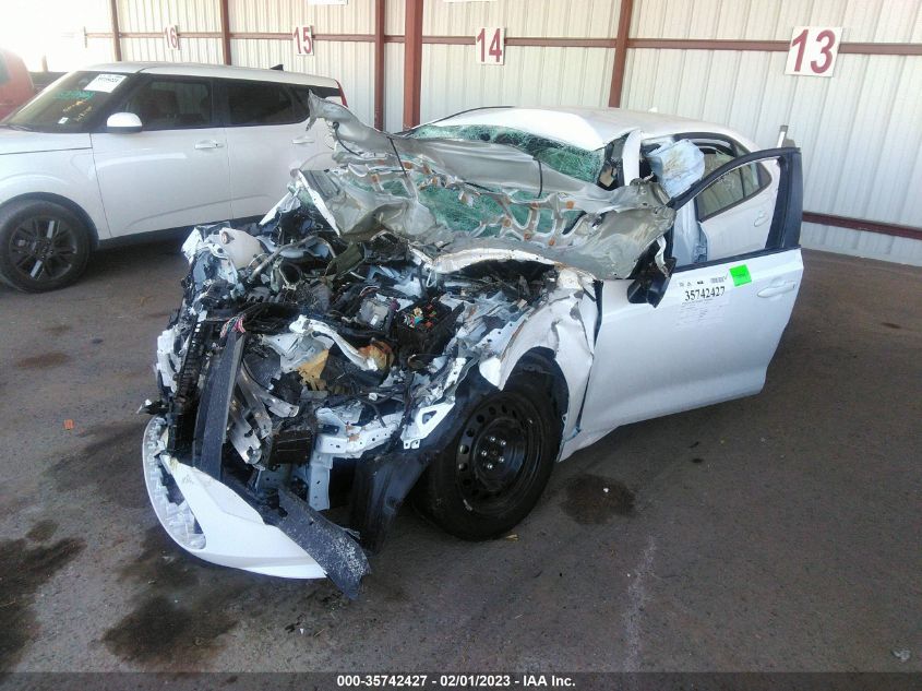 2022 TOYOTA COROLLA LE VIN: 5YFEPMAE9NP383873