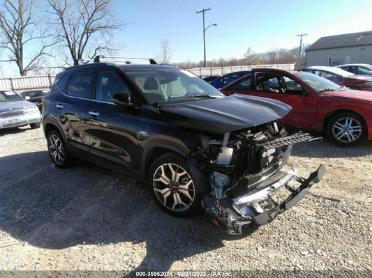 2022 KIA SELTOS SX VIN: KNDETCA23N7312939
