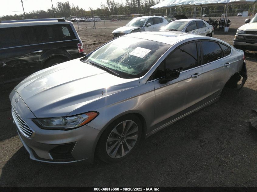 2020 FORD FUSION SE VIN: 3FA6P0T9XLR190836