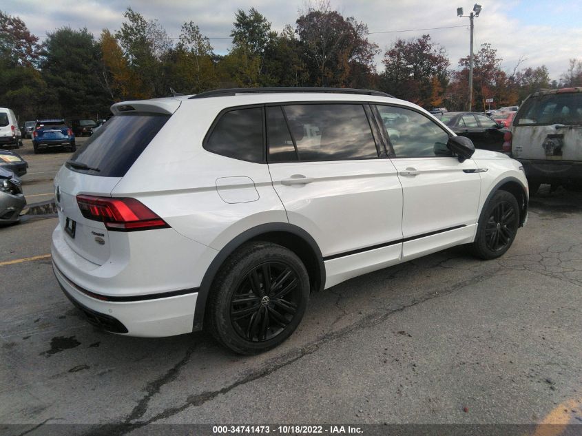 2022 VOLKSWAGEN TIGUAN SE R-LINE BLACK VIN: 3VV8B7AX4NM055686
