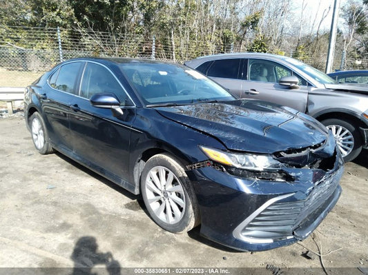2022 TOYOTA CAMRY LE VIN: 4T1C11AKXNU629017