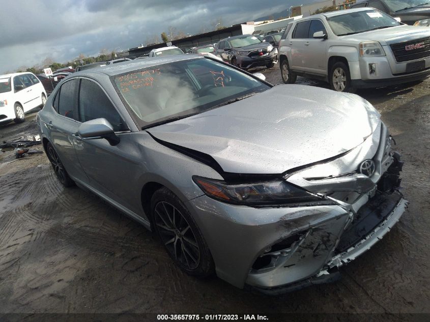 2022 TOYOTA CAMRY SE VIN: 4T1T11AK2NU642215