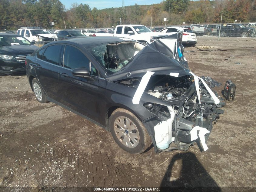 2020 FORD FUSION S VIN: 3FA6P0G72LR184232