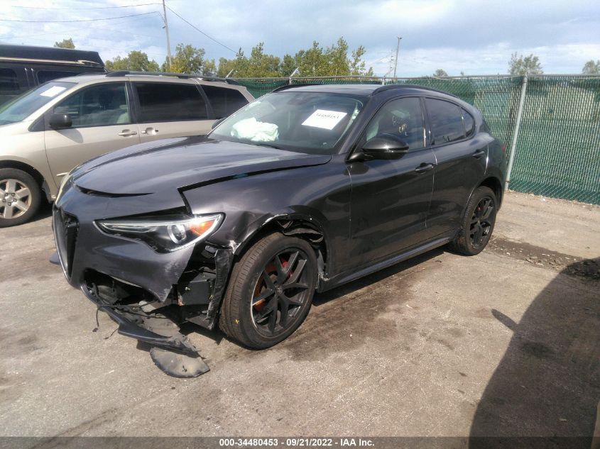 2021 ALFA ROMEO STELVIO TI VIN: ZASPAKBN3M7D08901