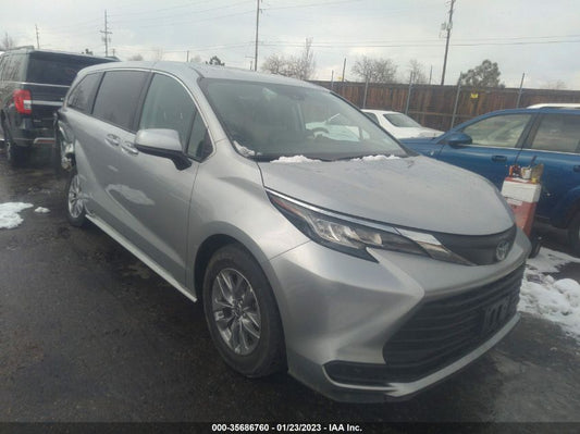 2022 TOYOTA SIENNA LE VIN: 5TDKRKEC1NS117166