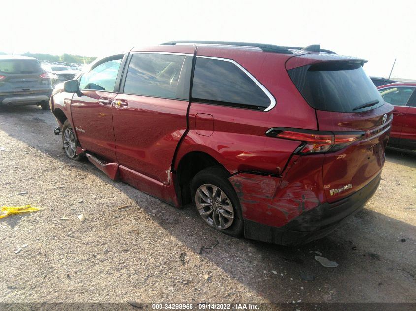 2022 TOYOTA SIENNA XLE VIN: 5TDJRKEC6NS080952