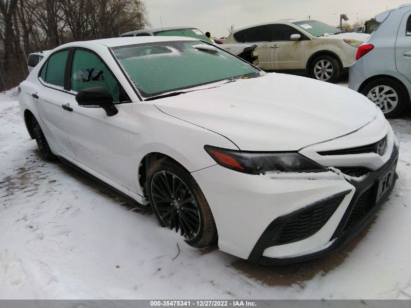 2022 TOYOTA CAMRY SE VIN: 4T1T11AK5NU045981
