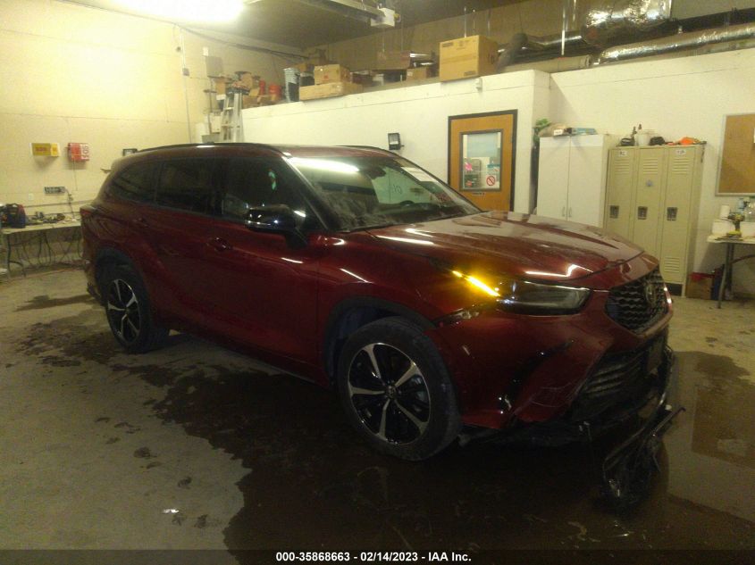 2022 TOYOTA HIGHLANDER XSE VIN: 5TDLZRBH3NS203799