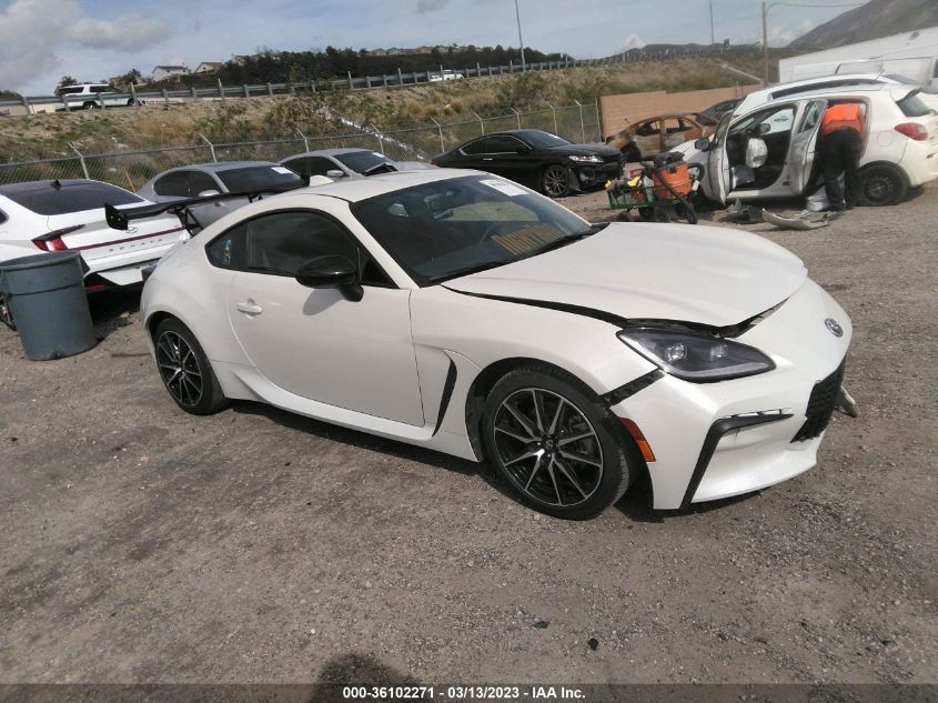 2022 TOYOTA GR86 VIN: JF1ZNBC15N8756852