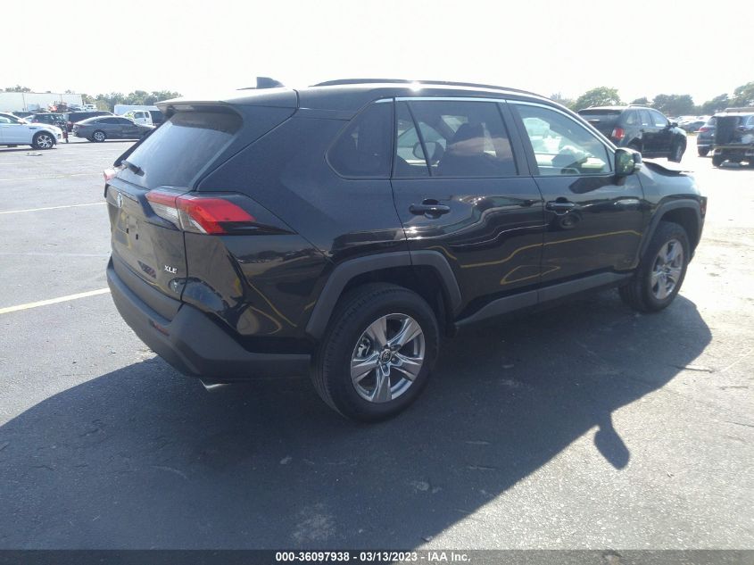2022 TOYOTA RAV4 XLE VIN: 2T3W1RFV1NC194573