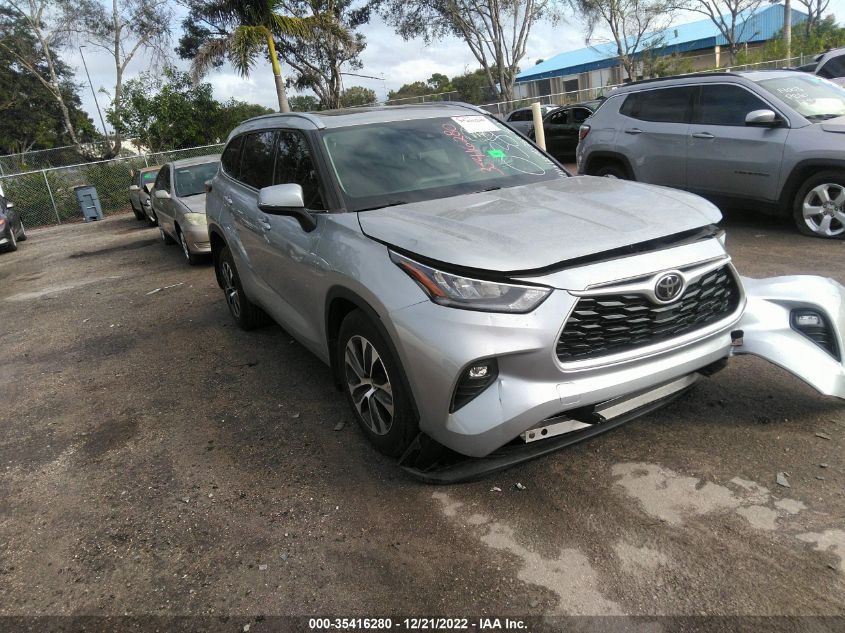 2020 TOYOTA HIGHLANDER XLE VIN: 5TDHZRBH8LS040389