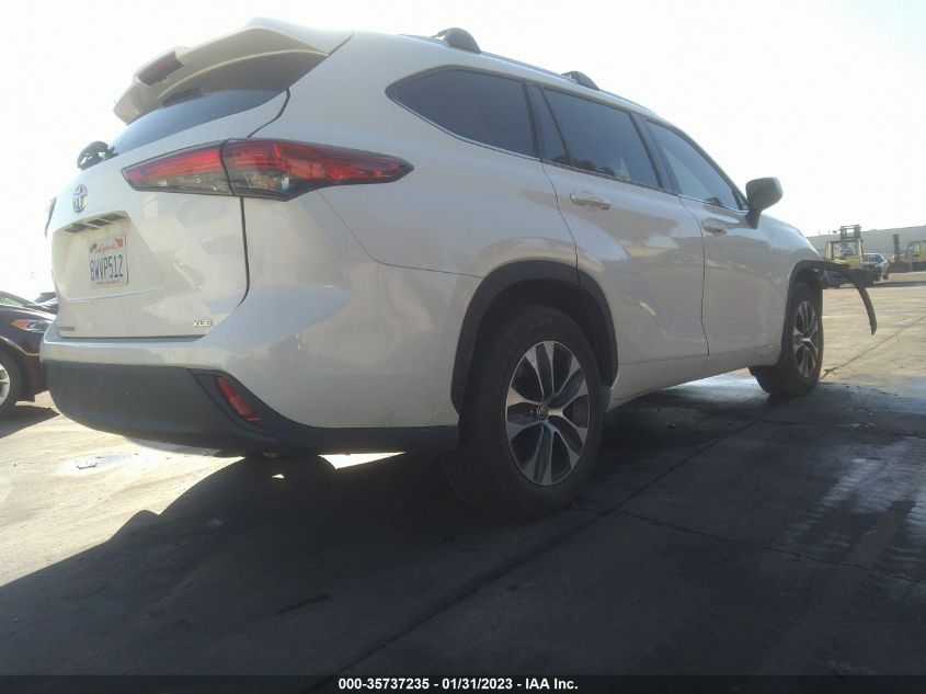 2021 TOYOTA HIGHLANDER XLE VIN: 5TDHZRAH5MS531229