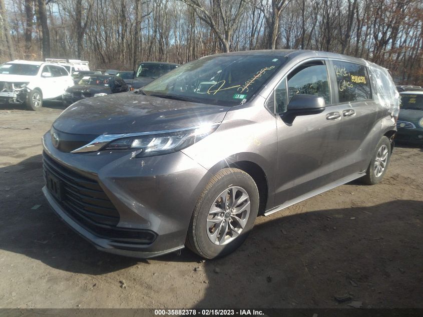 2022 TOYOTA SIENNA LE VIN: 5TDKSKFC4NS043535