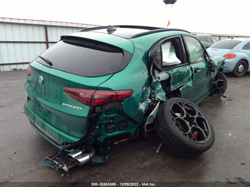 2022 ALFA ROMEO STELVIO QUADRIFOGLIO VIN: ZASPAKEV1N7D47046
