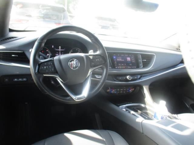 2022 BUICK ENCLAVE PREMIUM VIN: 5GAEVBKW4NJ122061