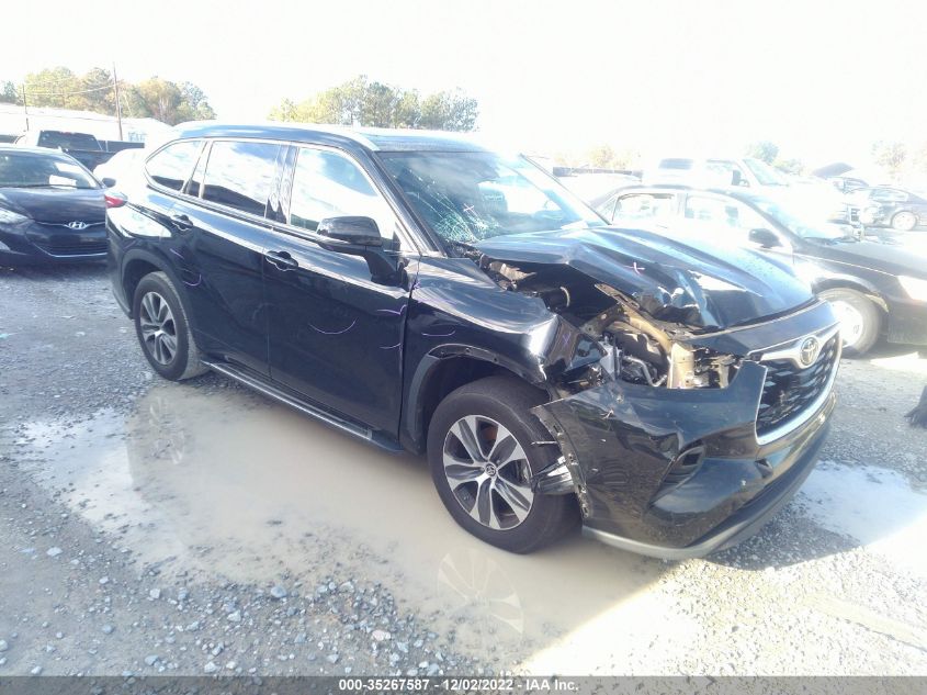 2021 TOYOTA HIGHLANDER XLE VIN: 5TDGZRAH6MS048750