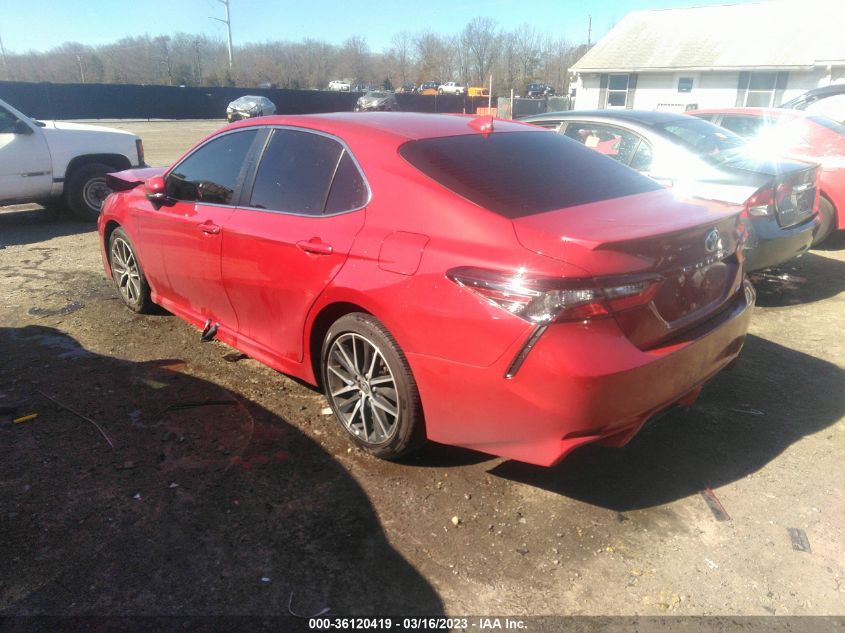 2022 TOYOTA CAMRY XLE VIN: 4T1F11AK2NU034031