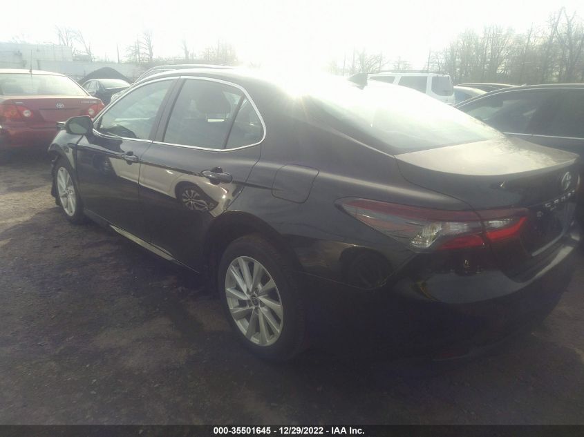 2022 TOYOTA CAMRY LE VIN: 4T1C11AK3NU658553