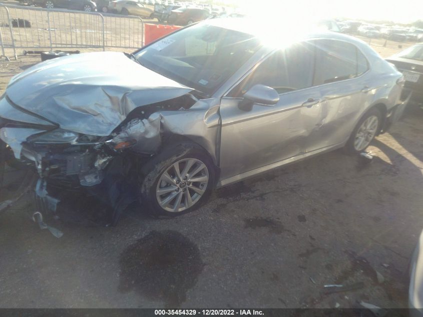 2022 TOYOTA CAMRY LE VIN: 4T1R11AK7NU640731