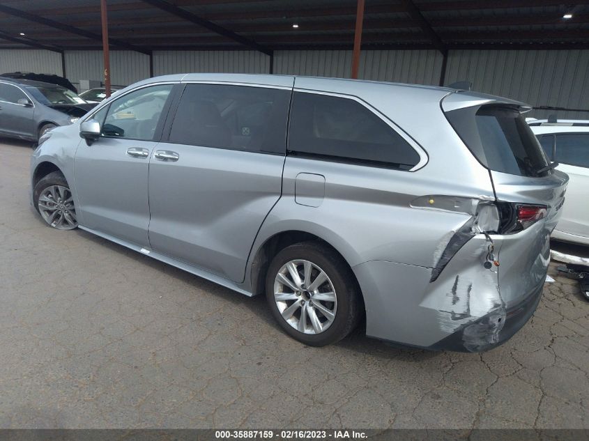 2022 TOYOTA SIENNA XLE VIN: 5TDYRKEC8NS086153