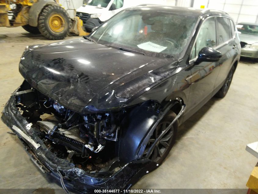 2022 VOLKSWAGEN TIGUAN SE VIN: 3VV2B7AX0NM142264