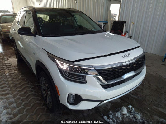 2023 KIA SELTOS SX VIN: KNDETCA24P7406878