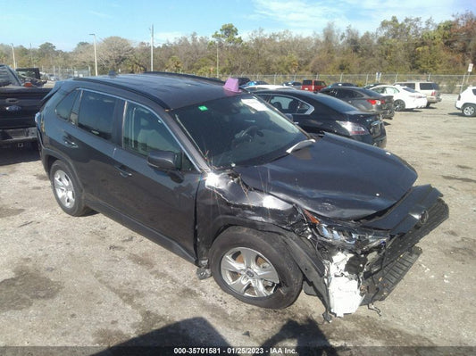 2021 TOYOTA RAV4 XLE VIN: 2T3W1RFV7MW180917