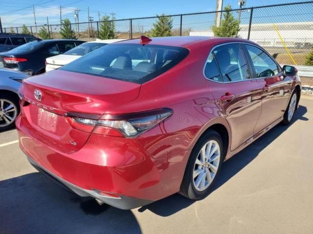 2021 TOYOTA CAMRY LE VIN: 4T1C11AK3MU592746