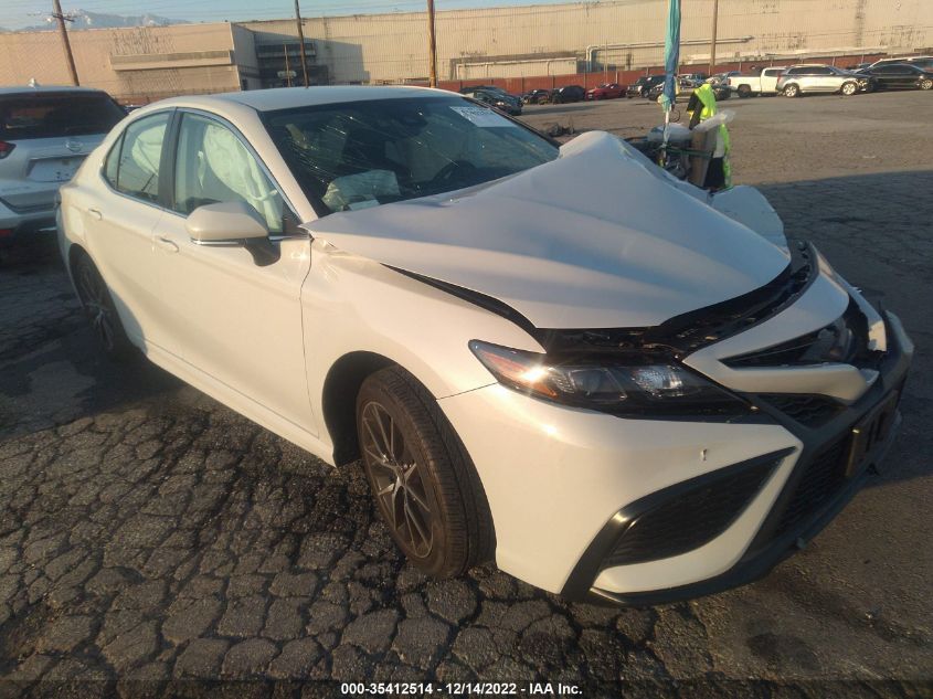 2022 TOYOTA CAMRY SE VIN: 4T1G11AK3NU012575