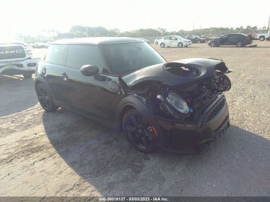 2023 MINI HARDTOP 2 DOOR COOPER S VIN: WMW53DH09P2T58394