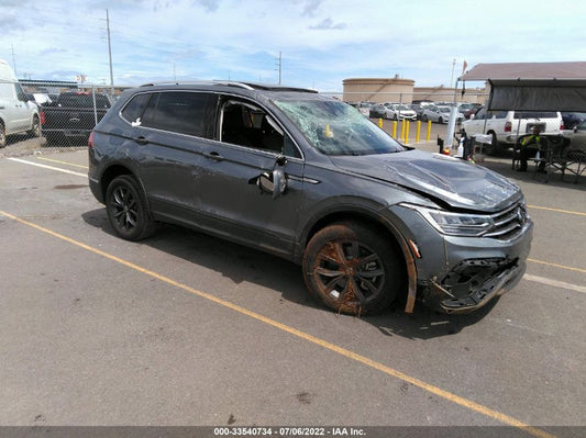 2022 VOLKSWAGEN TIGUAN SE VIN: 3VV2B7AX6NM034389