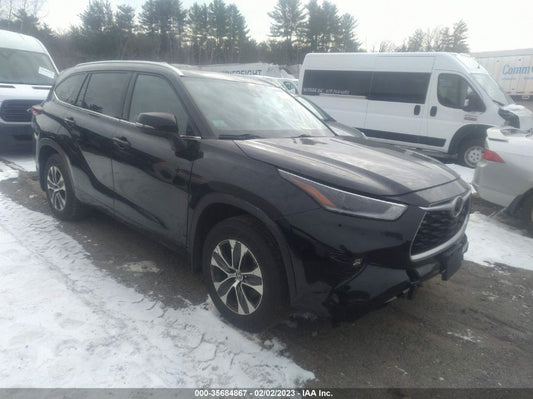 2021 TOYOTA HIGHLANDER XLE VIN: 5TDGZRBH8MS547841