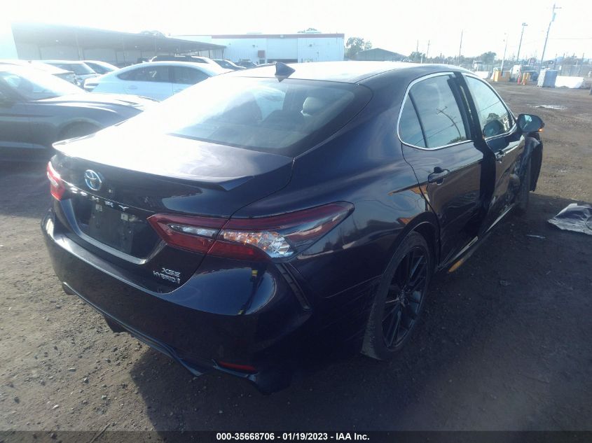 2022 TOYOTA CAMRY HYBRID XSE VIN: 4T1K31AK6NU575494