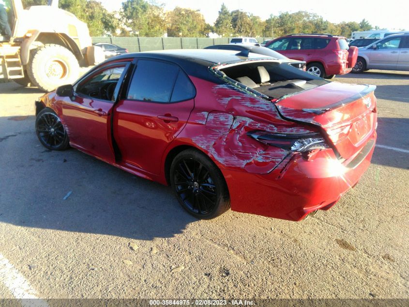 2022 TOYOTA CAMRY HYBRID XSE VIN: 4T1K31AK1NU044302