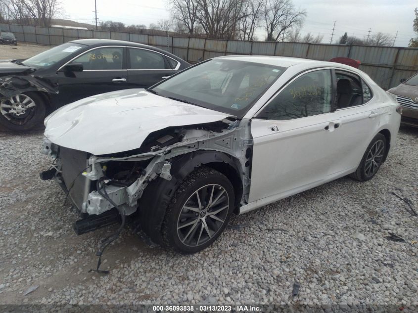 2022 TOYOTA CAMRY XLE VIN: 4T1F11BK2NU047893