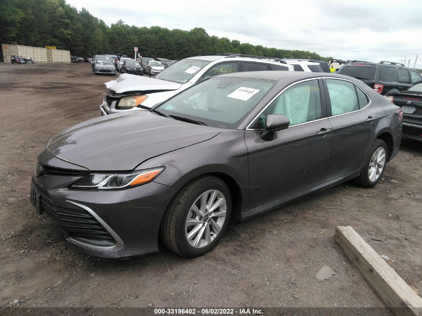 2022 TOYOTA CAMRY LE VIN: 4T1C11AK4NU648906