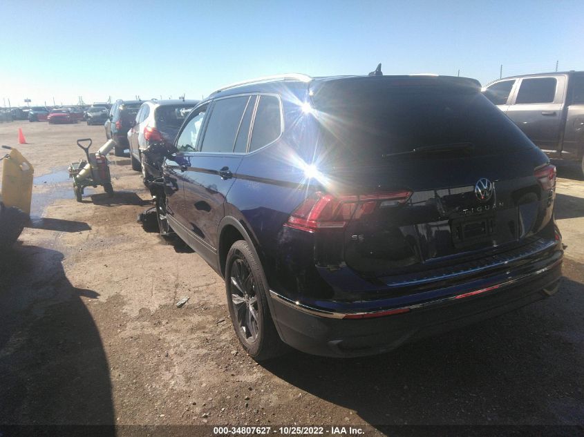 2022 VOLKSWAGEN TIGUAN SE VIN: 3VV2B7AX1NM032856