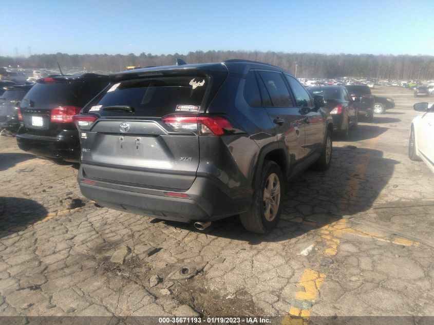 2021 TOYOTA RAV4 XLE VIN: 2T3W1RFV5MC133256
