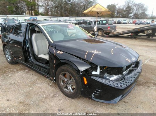 2022 KIA K5 LXS VIN: 5XXG14J22NG150748