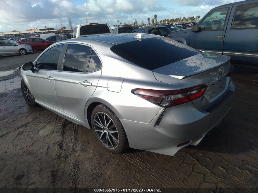 2022 TOYOTA CAMRY SE VIN: 4T1T11AK2NU642215