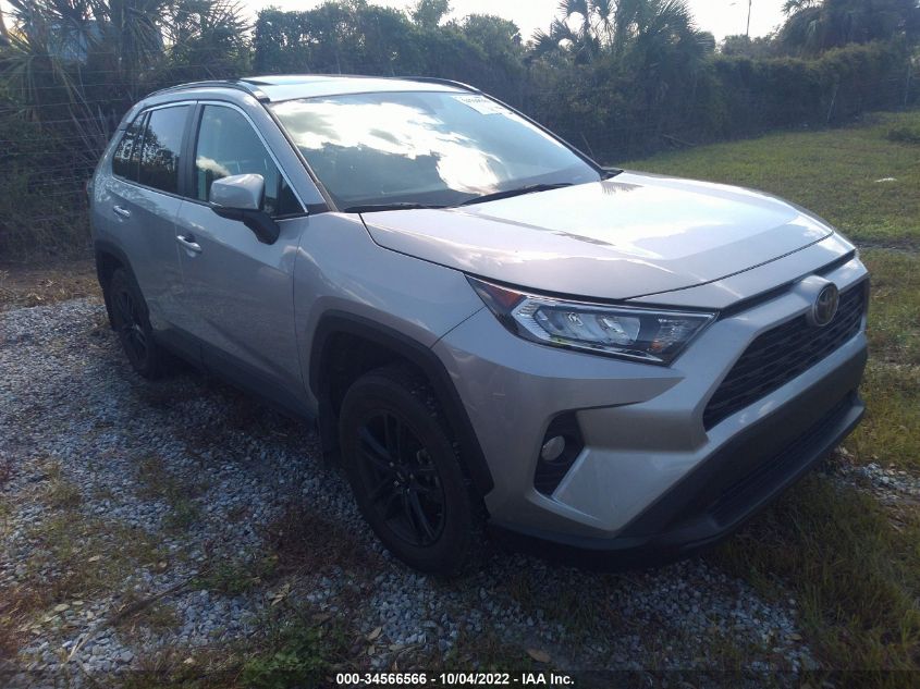 2020 TOYOTA RAV4 XLE VIN: 2T3R1RFV8LW133861