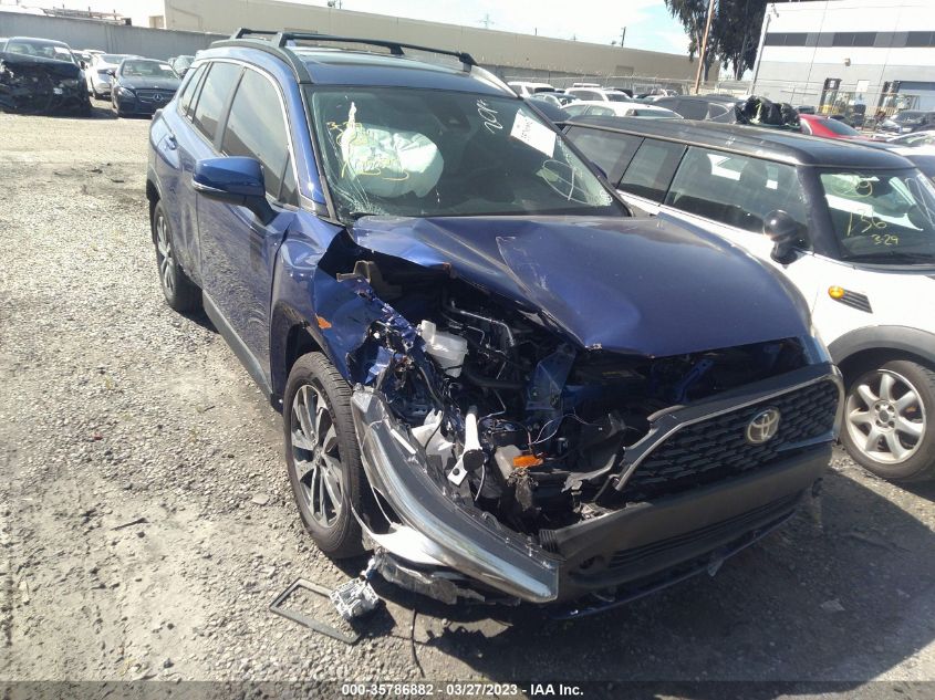 2022 TOYOTA COROLLA CROSS XLE VIN: 7MUDAABG5NV030555
