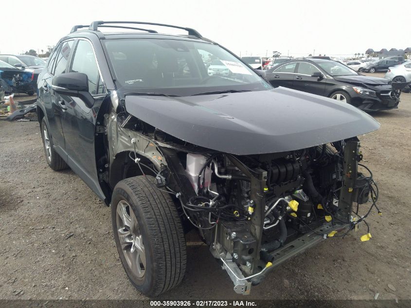 2022 TOYOTA RAV4 XLE VIN: 2T3W1RFV4NC208000