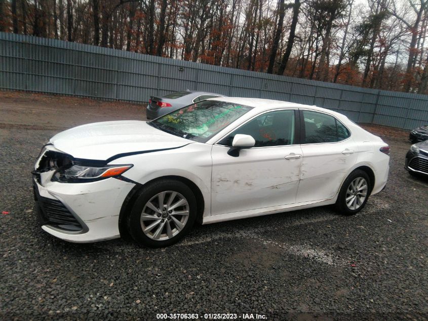2021 TOYOTA CAMRY LE VIN: 4T1C11BK1MU034523