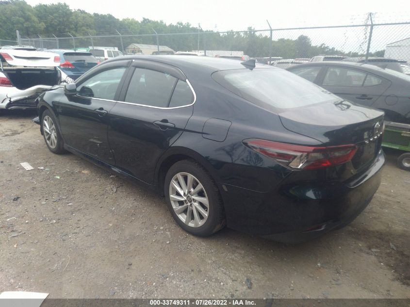 2021 TOYOTA CAMRY LE VIN: 4T1C11AK8MU543526